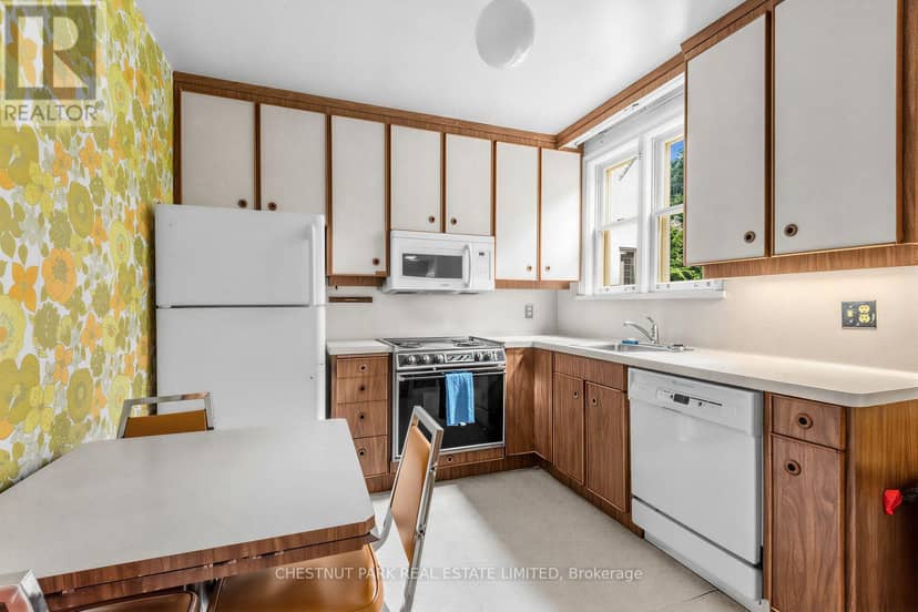 143 Mildenhall Road — photo 7 of 21