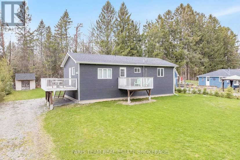 3554 John Street — photo 2 of 33