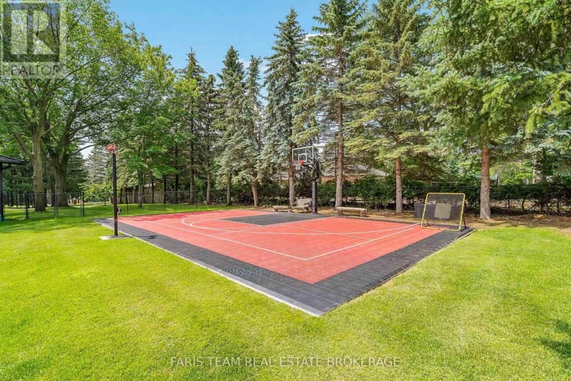 223A Hickory Lane, Barrie, photo 2