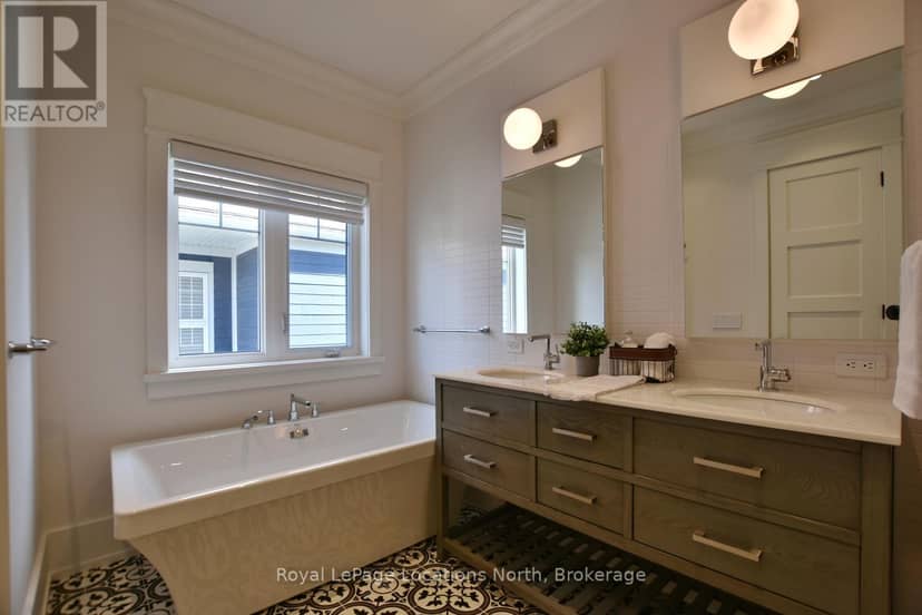 902 - 277 Jozo Weider Boulevard — photo 27 of 40
