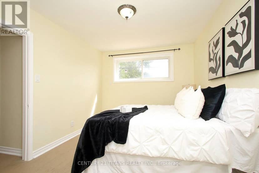 31 Monterrey Drive — photo 18 of 32