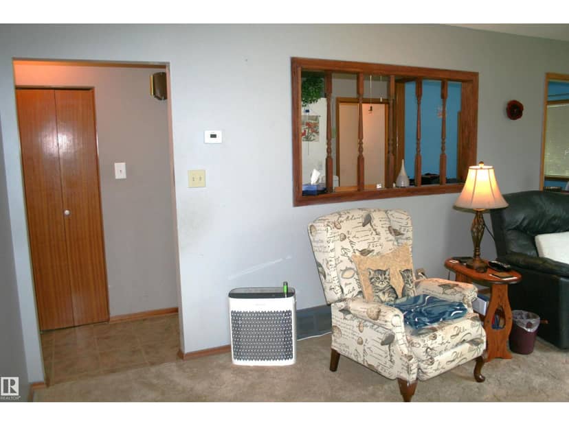 5219 52 ave, Viking, photo 4