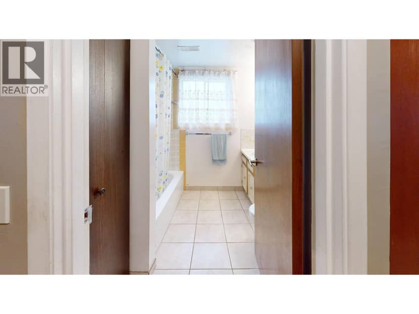 2540 E 25TH AVENUE, Vancouver, photo 8