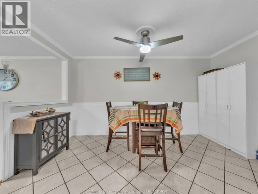 3149 Elmwood Crescent — photo 9 of 31