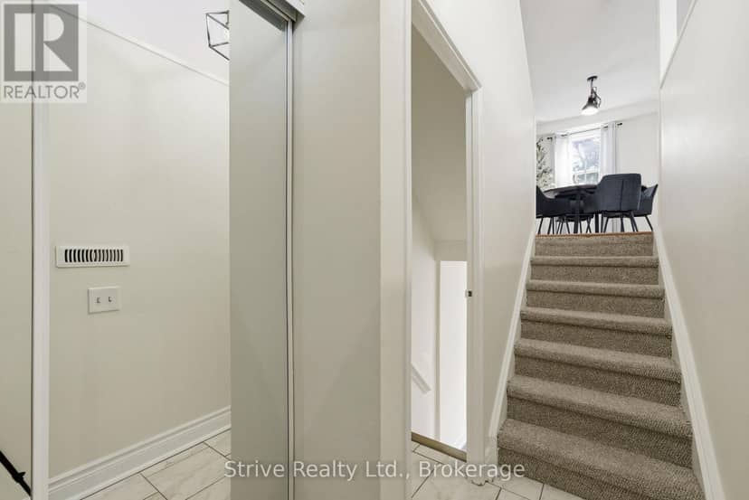 33 - 1718 John Street — photo 19 of 31