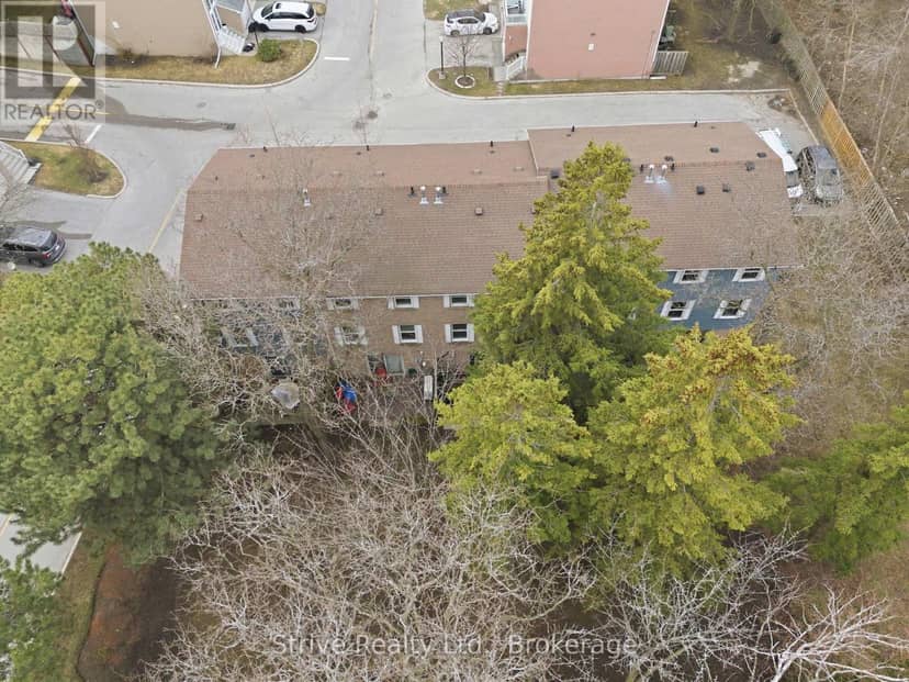 33 - 1718 John Street — photo 28 of 31