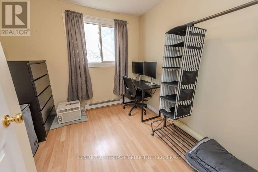 36 - 258 Queen Mary Road — photo 15 of 29