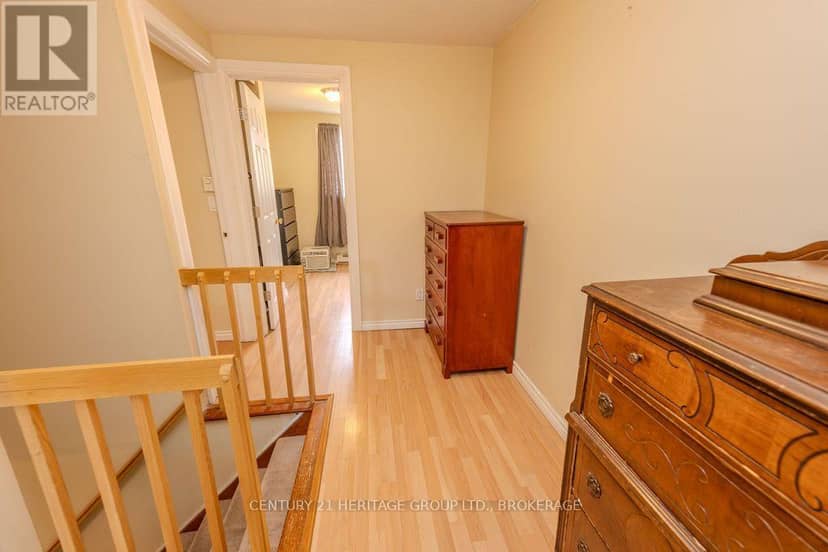 36 - 258 Queen Mary Road — photo 16 of 29