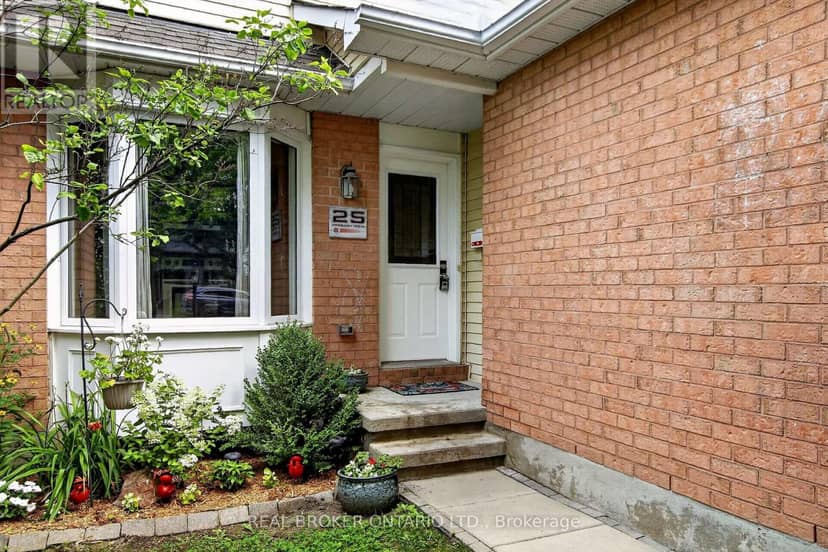 25 Moresby Drive, Ottawa, photo 3