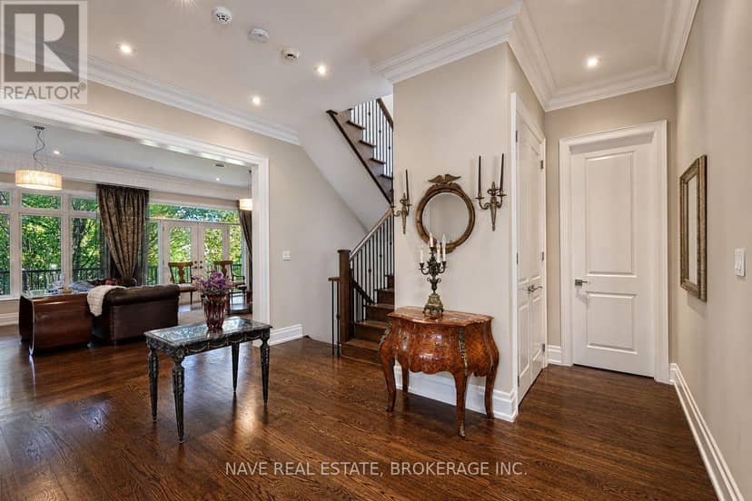 136 Homewood Avenue — photo 12 of 40