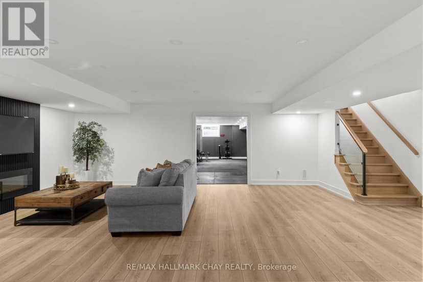 11 Byers Street — photo 34 of 40