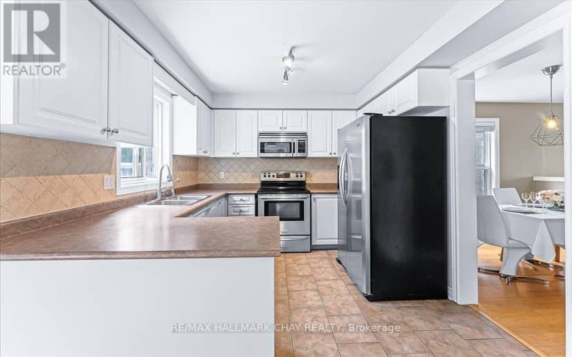 3 Bell Street — photo 15 of 37