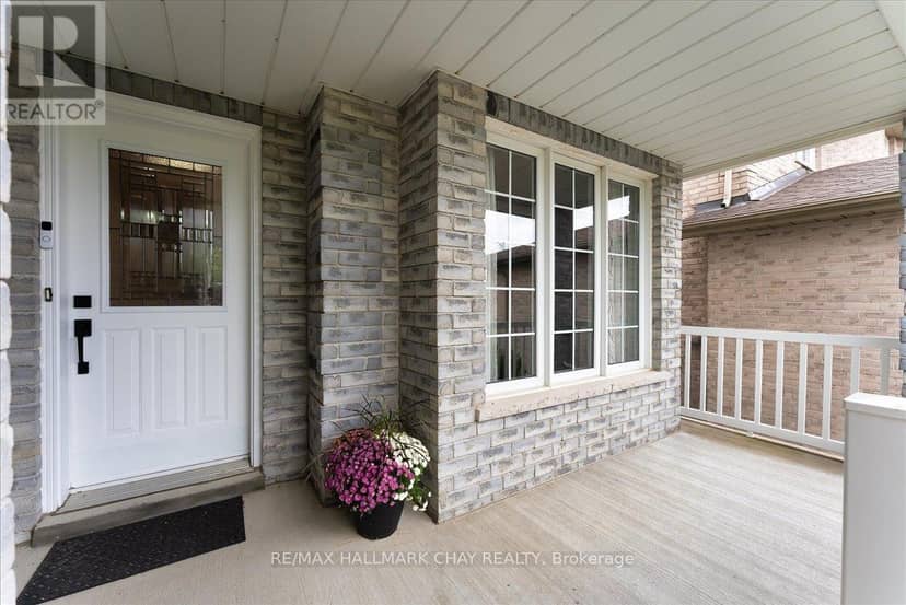 3 Bell Street — photo 4 of 37