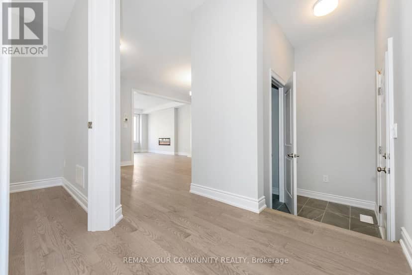 105 Bearberry Road — photo 5 of 40
