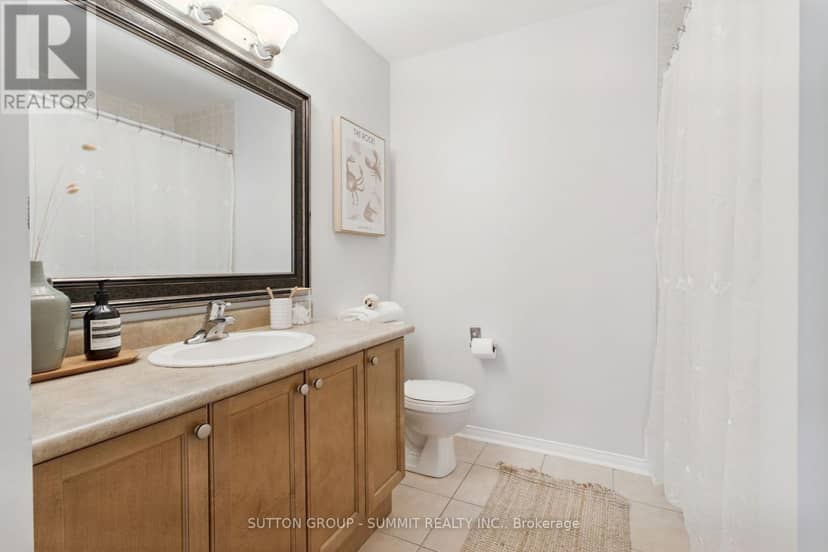 2163 Sutton Drive — photo 23 of 40