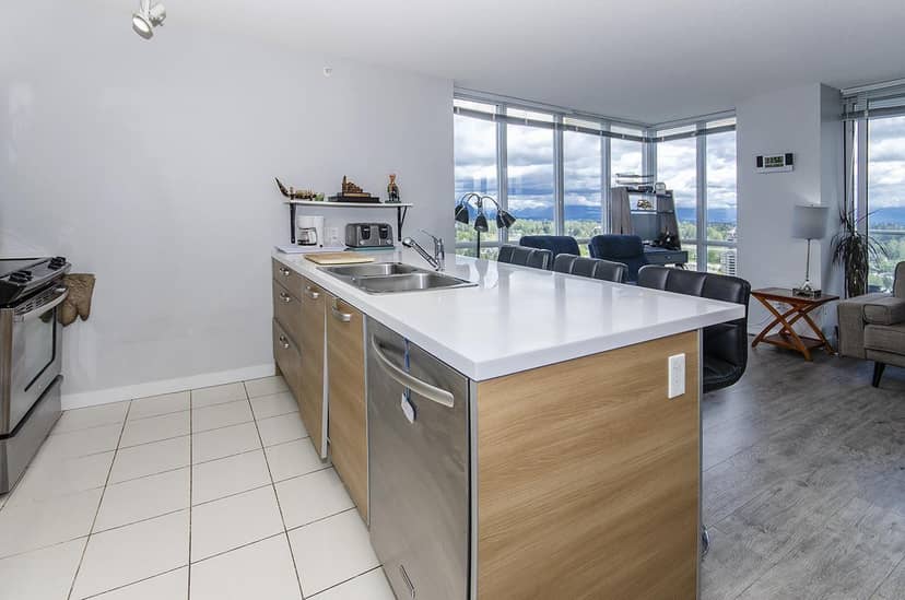 3407 13688 100 AVENUE, Surrey, photo 5
