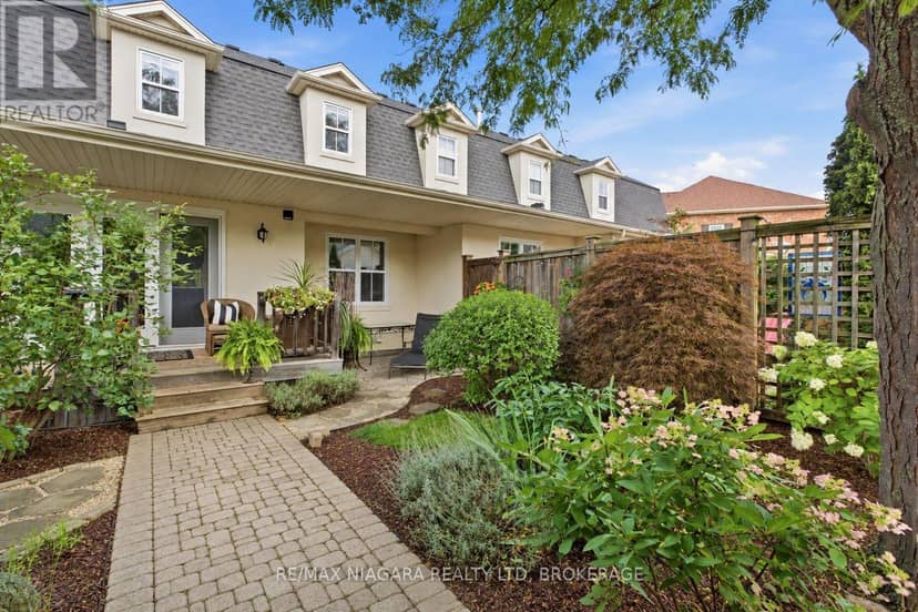25 Balmoral Drive — photo 4 of 40
