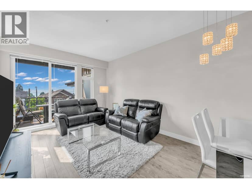 2201 963 CHARLAND AVENUE, Coquitlam