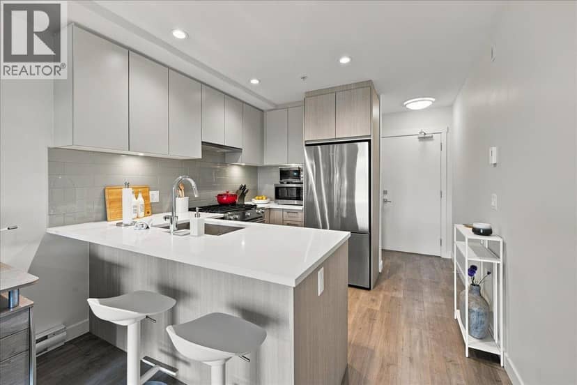601 707 COMO LAKE AVENUE, Coquitlam, photo 7