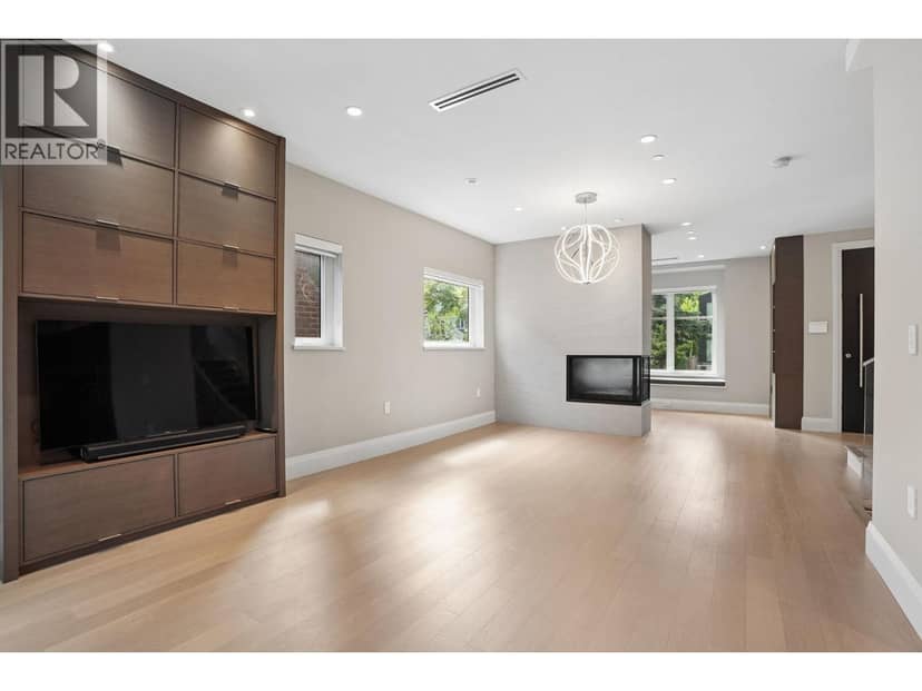 4481 W 15TH AVENUE, Vancouver, photo 4