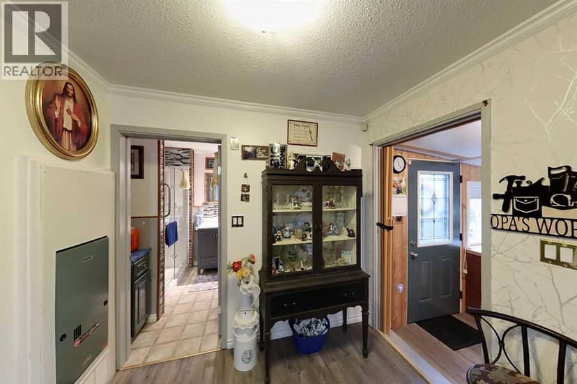 3, 10405 Township Road 740 — photo 11 of 27