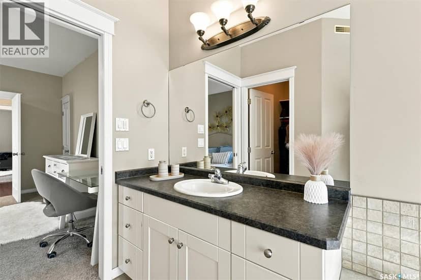 715 Bellmont COURT — photo 20 of 40