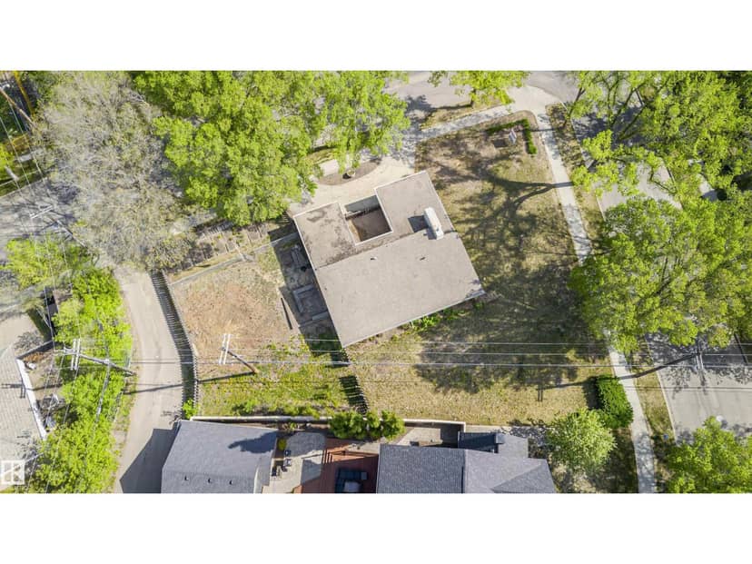 9788 146 ST NW, Edmonton, photo 2