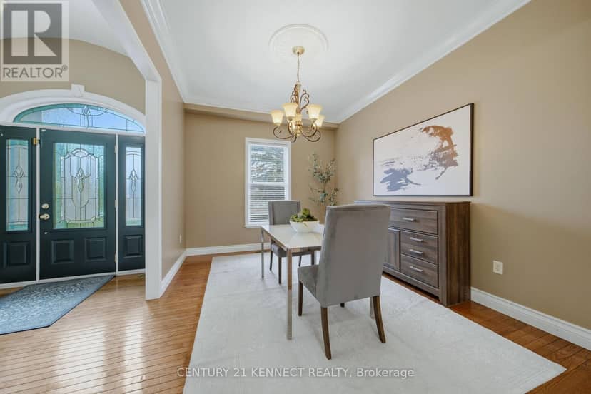 6 Laing Court — photo 15 of 40