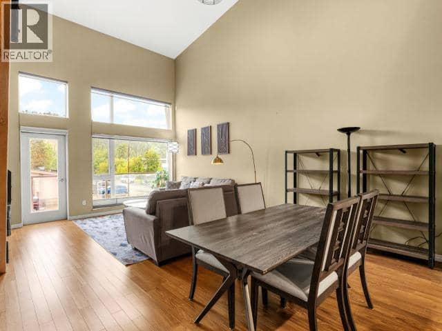 2-4069 4th Avenue — photo 12 of 25