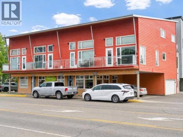 2-4069 4th Avenue, Whitehorse, photo 2