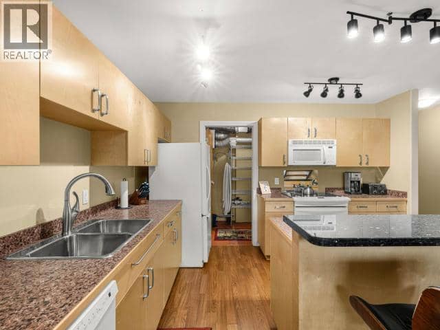 2-4069 4th Avenue, Whitehorse, photo 8