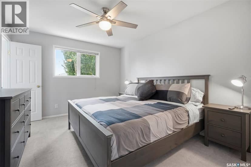 174 Hinitt PLACE — photo 14 of 40