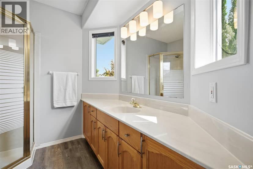 174 Hinitt PLACE — photo 17 of 40