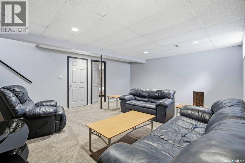 174 Hinitt PLACE — photo 26 of 40