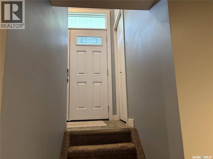 1348 Princess CRESCENT — photo 35 of 40