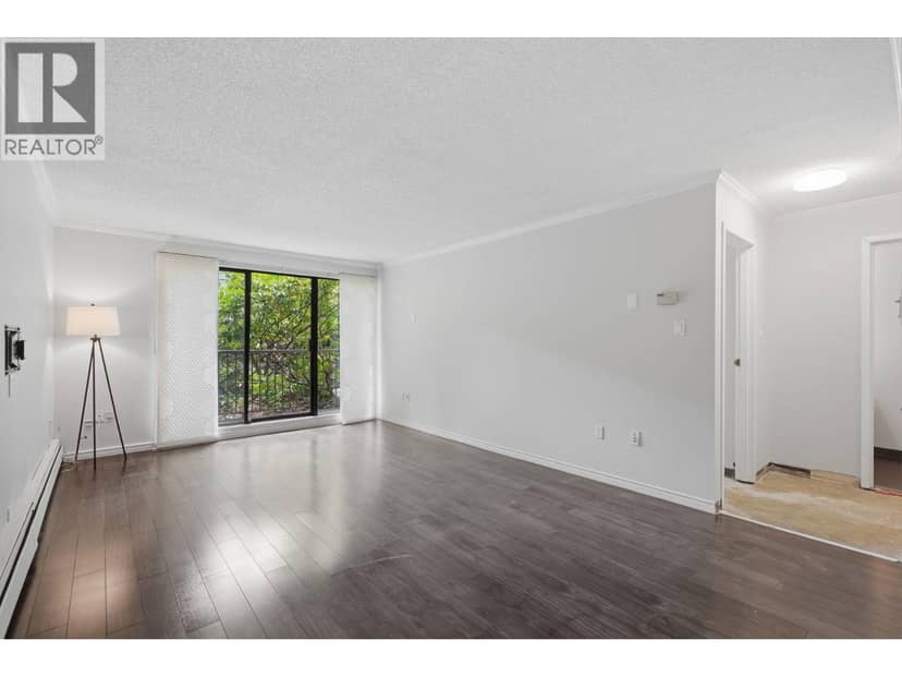 210 466 E EIGHTH AVENUE, New Westminster