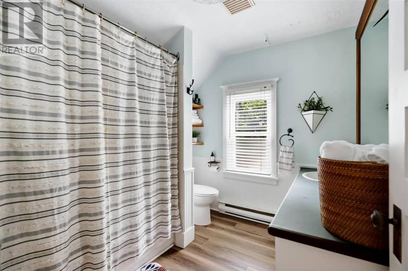 345 Wilson ST — photo 18 of 35