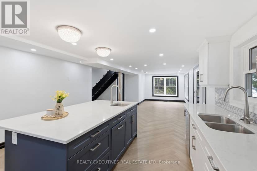 1014A Brewer Road — photo 11 of 40