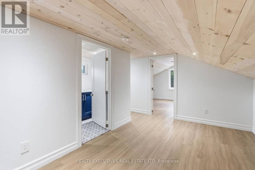 1014A Brewer Road — photo 25 of 40