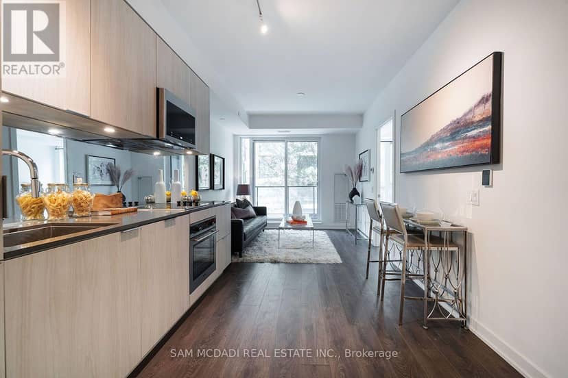 301 - 609 Avenue Road — photo 14 of 27