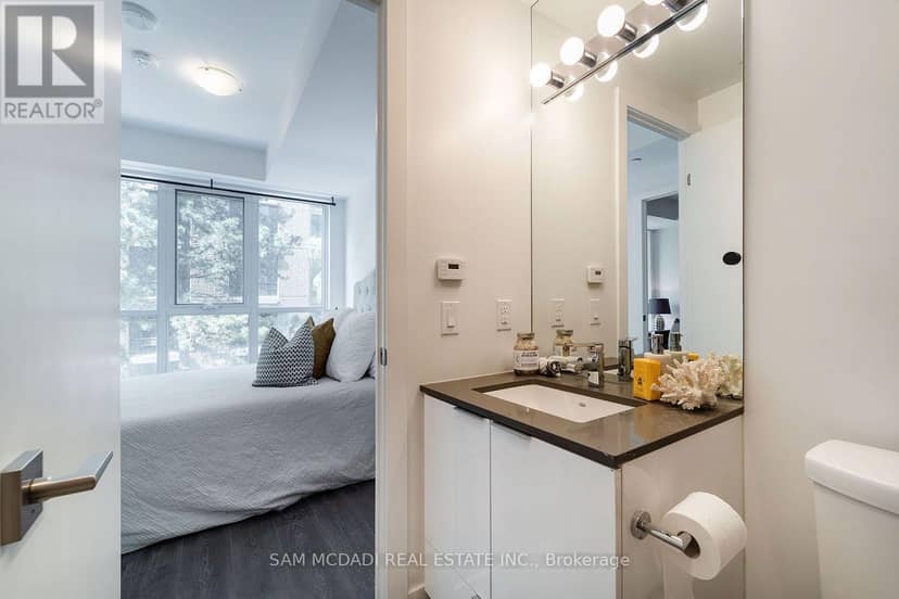 301 - 609 Avenue Road — photo 19 of 27