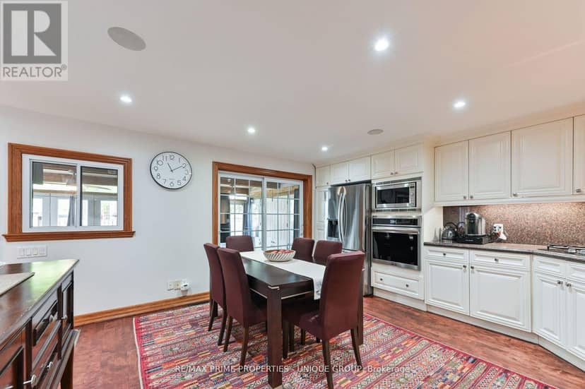 16 Eastwood Avenue — photo 10 of 39