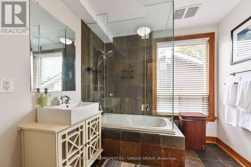 16 Eastwood Avenue — photo 28 of 39