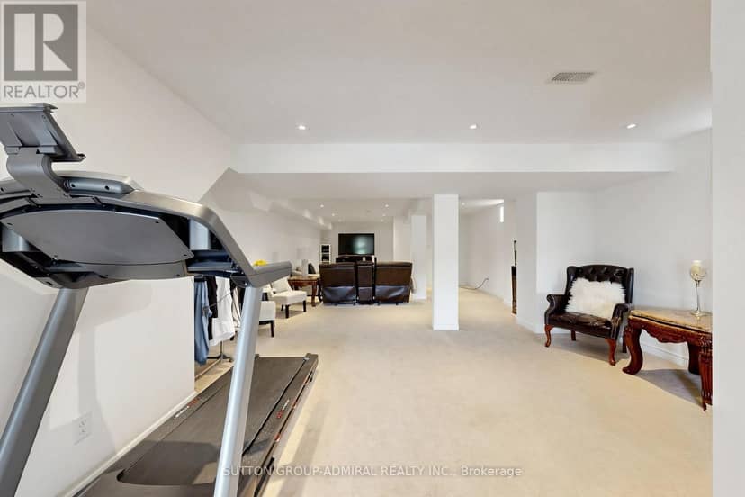 545 Clifford Perry Place — photo 40 of 40
