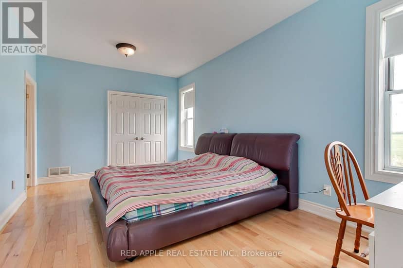 B1595 48 Highway E — photo 16 of 35