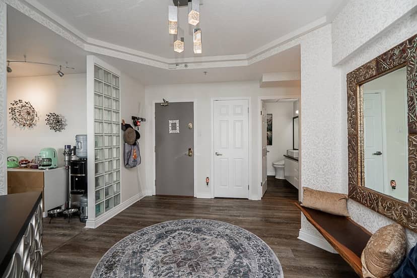 2304 10082 148 STREET, Surrey, photo 3