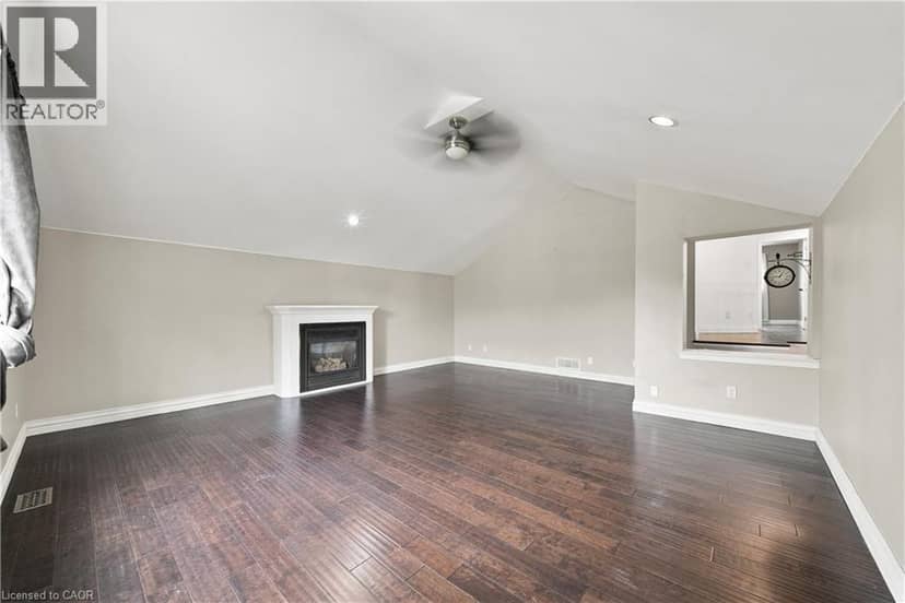96 LAURENDALE Avenue — photo 24 of 40