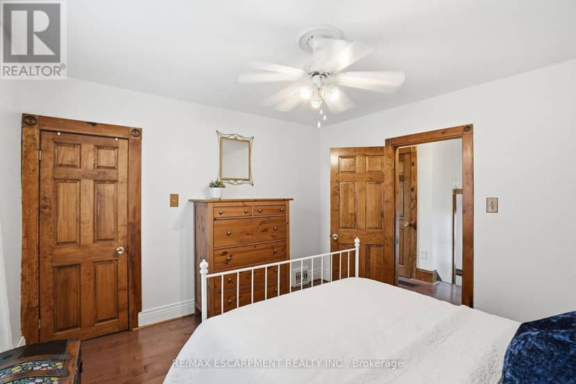 230 Beach Boulevard — photo 15 of 28