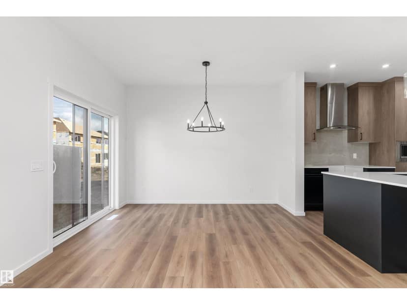 210 Stetson LO — photo 9 of 36