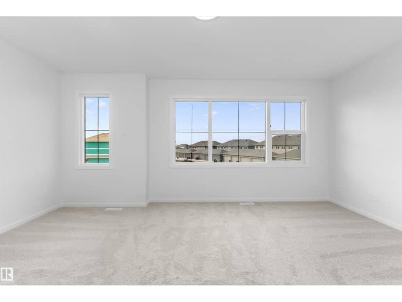 210 Stetson LO — photo 22 of 36
